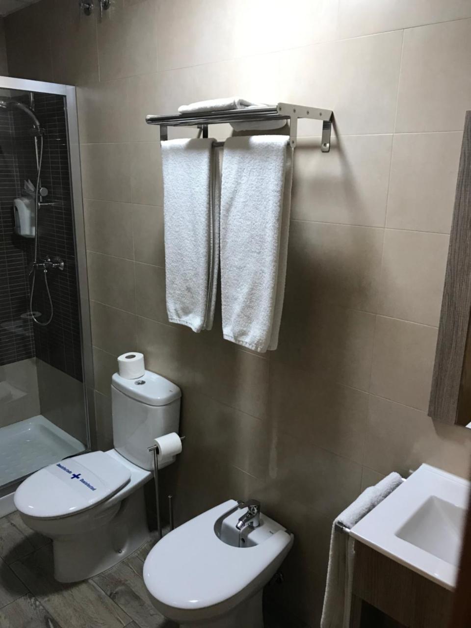 Hostal Los Encinares Villanueva de Córdoba エクステリア 写真