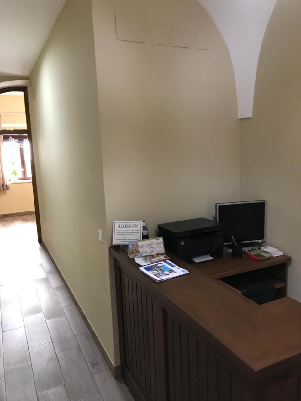 Hostal Los Encinares Villanueva de Córdoba エクステリア 写真